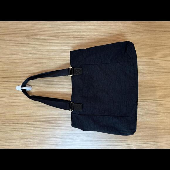 Kipling Kellyn Handbag in Black - Picture 4 of 7